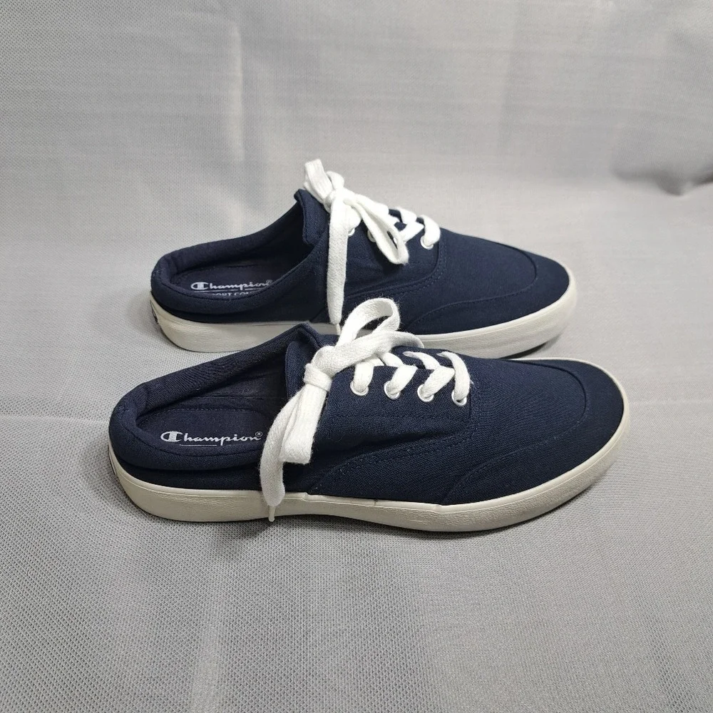 Champion Women's Canvas Slip On Sneakers Navy Blue Size 8 Low Heel Sport Comfort